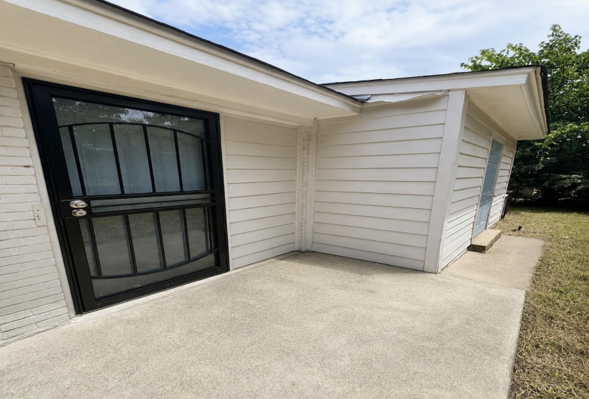 223 CHARTER AVE, Memphis, Tennessee 38109, 3 Bedroom Bedrooms, 5 Room Rooms,1 BathroomBathrooms,Residential,For Sale,CHARTER,0,10225371