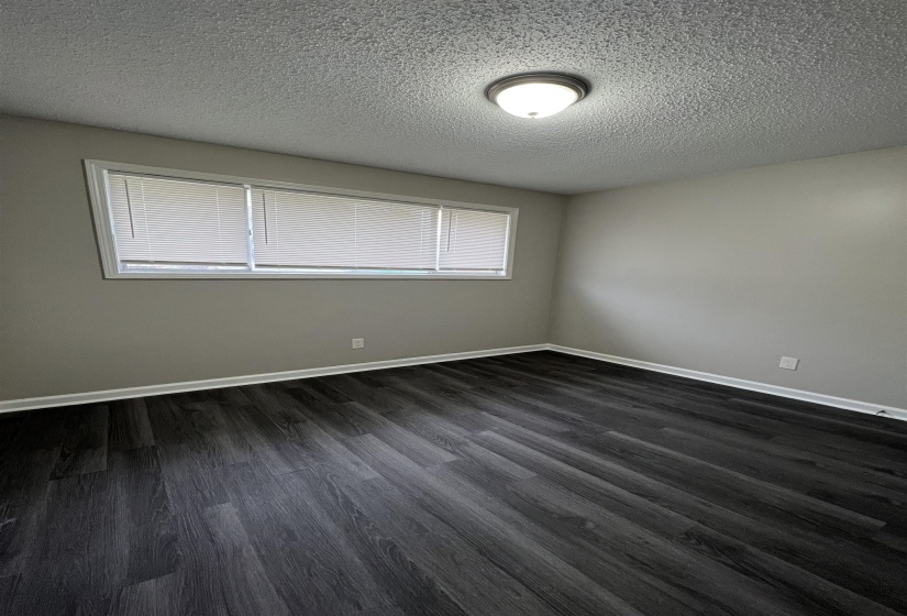 223 CHARTER AVE, Memphis, Tennessee 38109, 3 Bedroom Bedrooms, 5 Room Rooms,1 BathroomBathrooms,Residential,For Sale,CHARTER,0,10225371