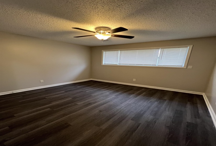 223 CHARTER AVE, Memphis, Tennessee 38109, 3 Bedroom Bedrooms, 5 Room Rooms,1 BathroomBathrooms,Residential,For Sale,CHARTER,0,10225371