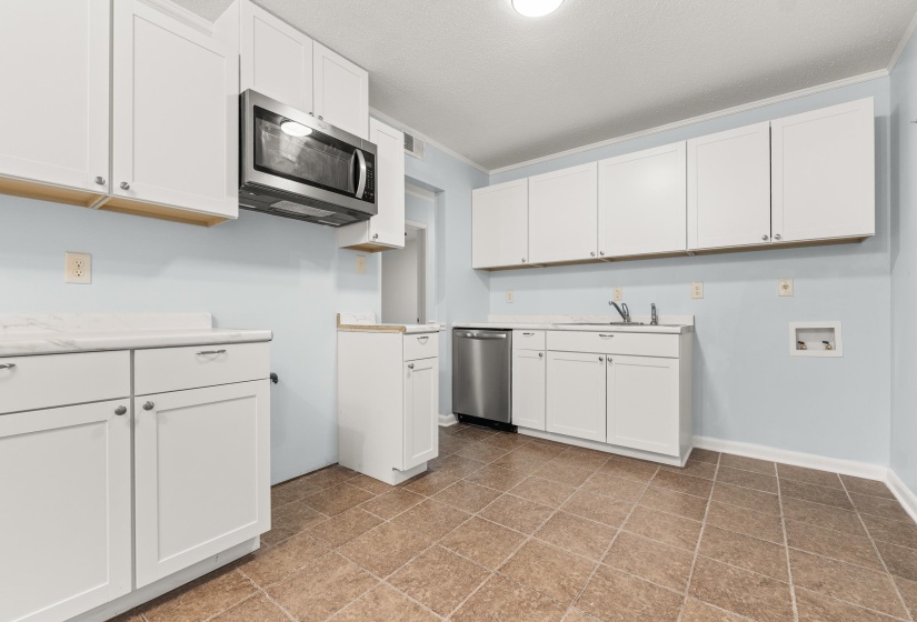 2885 CLEARBROOK ST, Memphis, Tennessee 38118, 3 Bedrooms Bedrooms, 6 Rooms Rooms,1 BathroomBathrooms,Residential,For Sale,CLEARBROOK,10225376