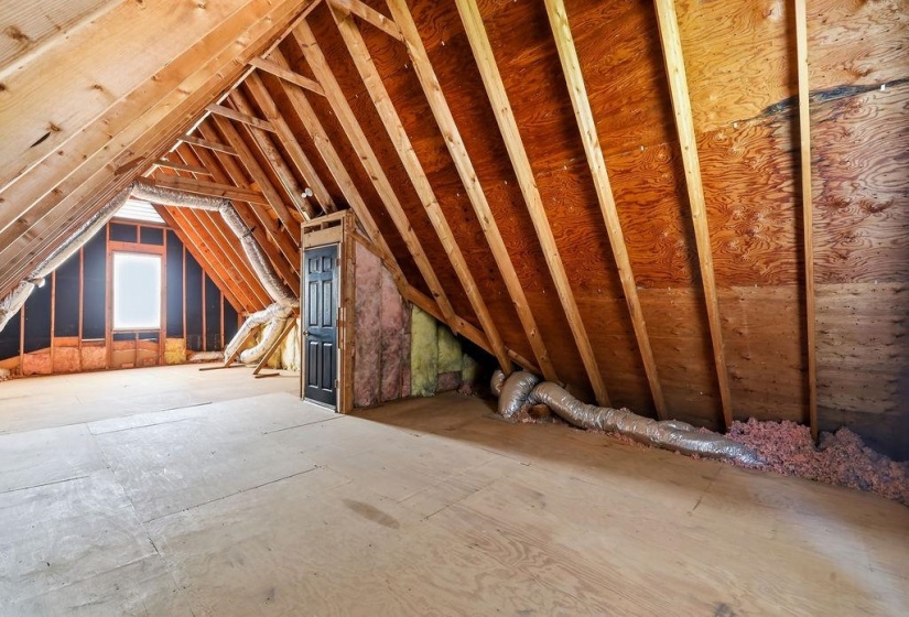 Expandable Space enough room to add 2 bedrooms and a bathroom upstairs