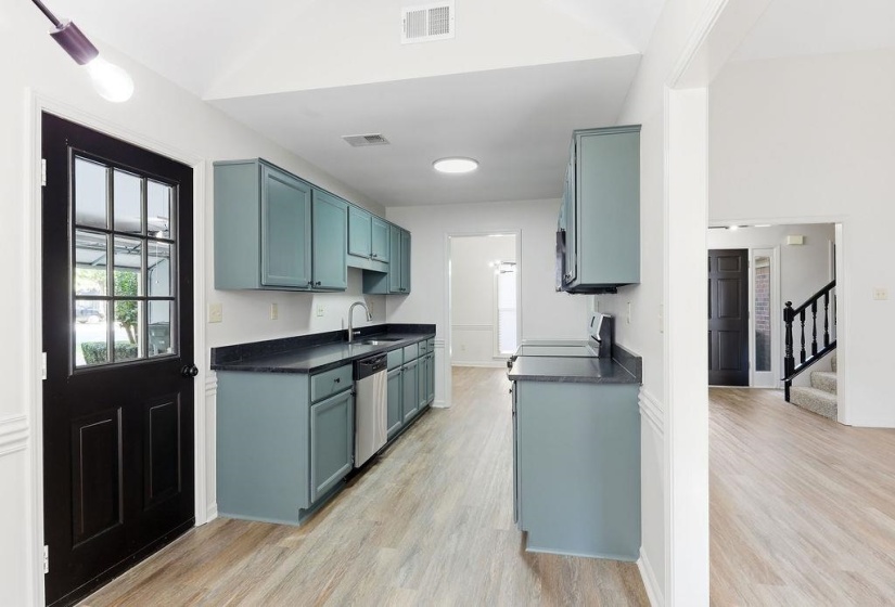 862 RADIANCE DR, Memphis, Tennessee 38018, 3 Bedrooms Bedrooms, 7 Rooms Rooms,2 BathroomsBathrooms,Residential,For Sale,RADIANCE,10225379