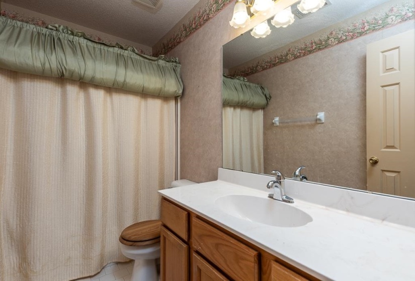 4087 MUIRFIELD DR, Memphis, Tennessee 38125, 4 Bedroom Bedrooms, 8 Room Rooms,2.1 BathroomBathrooms,Residential,For Sale,MUIRFIELD,0,10225380