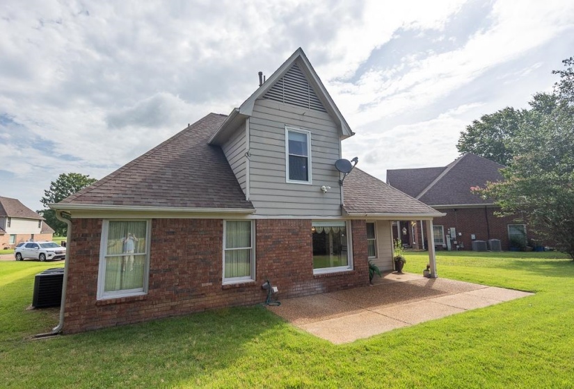 4087 MUIRFIELD DR, Memphis, Tennessee 38125, 4 Bedroom Bedrooms, 8 Room Rooms,2.1 BathroomBathrooms,Residential,For Sale,MUIRFIELD,0,10225380