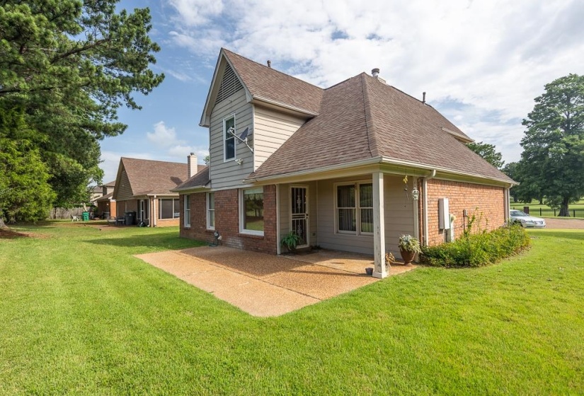 4087 MUIRFIELD DR, Memphis, Tennessee 38125, 4 Bedroom Bedrooms, 8 Room Rooms,2.1 BathroomBathrooms,Residential,For Sale,MUIRFIELD,0,10225380