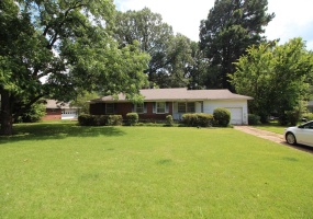 1079 ALDEN RD, Memphis, Tennessee 38116, 3 Bedrooms Bedrooms, 8 Rooms Rooms,2 BathroomsBathrooms,Residential,For Sale,ALDEN,10225381 1079 ALDEN RD, Memphis, Tennessee 38116, 3 Bedrooms Bedrooms, 8 Rooms Rooms,2 BathroomsBathrooms,Residential,For Sale,ALDEN,10225381