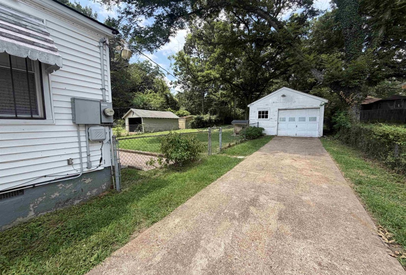 3588 MARION AVE, Memphis, Tennessee 38111, 2 Bedrooms Bedrooms, 4 Rooms Rooms,1 BathroomBathrooms,Rental Properties,For Sale,MARION,10225384
