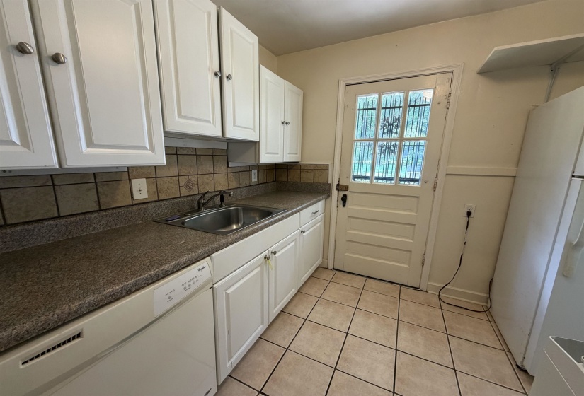3588 MARION AVE, Memphis, Tennessee 38111, 2 Bedrooms Bedrooms, 4 Rooms Rooms,1 BathroomBathrooms,Rental Properties,For Sale,MARION,10225384