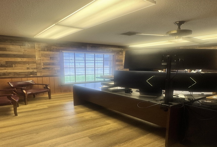 3232 PERKINS RD, Memphis, Tennessee 38118, ,Commercial/industrial,For Sale,PERKINS,10225394