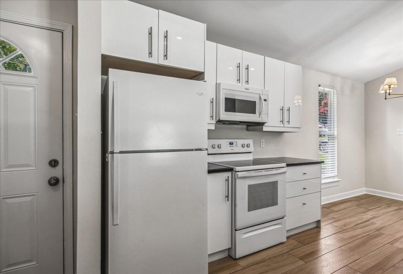 5292 BRUTON AVE, Memphis, Tennessee 38135, 3 Bedrooms Bedrooms, 6 Rooms Rooms,2 BathroomsBathrooms,Residential,For Sale,BRUTON,10225396