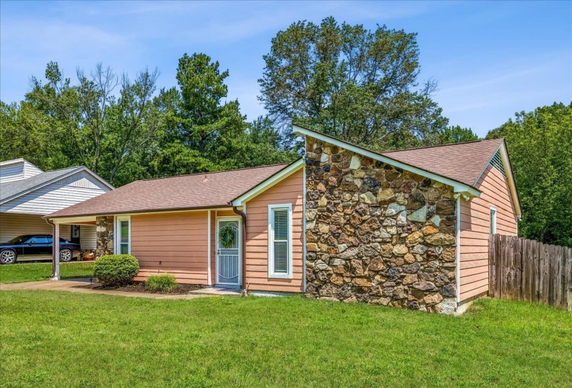 5292 BRUTON AVE, Memphis, Tennessee 38135, 3 Bedrooms Bedrooms, 6 Rooms Rooms,2 BathroomsBathrooms,Residential,For Sale,BRUTON,10225396