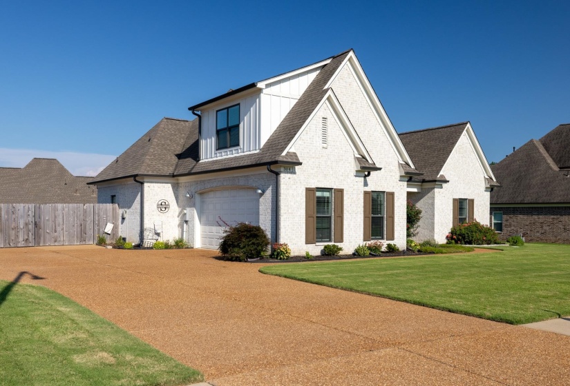 304 COTTON FALL DR, Atoka, Tennessee 38004, 5 Bedrooms Bedrooms, 9 Rooms Rooms,3 BathroomsBathrooms,Residential,For Sale,COTTON FALL,10225400