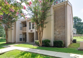 6695 WHISPERING OAK PL, Memphis, Tennessee 38120, 2 Bedroom Bedrooms, 5 Room Rooms,1 BathroomBathrooms,Rental Properties,For Sale,WHISPERING OAK,0,10225413 6695 WHISPERING OAK PL, Memphis, Tennessee 38120, 2 Bedroom Bedrooms, 5 Room Rooms,1 BathroomBathrooms,Rental Properties,For Sale,WHISPERING OAK,0,10225413