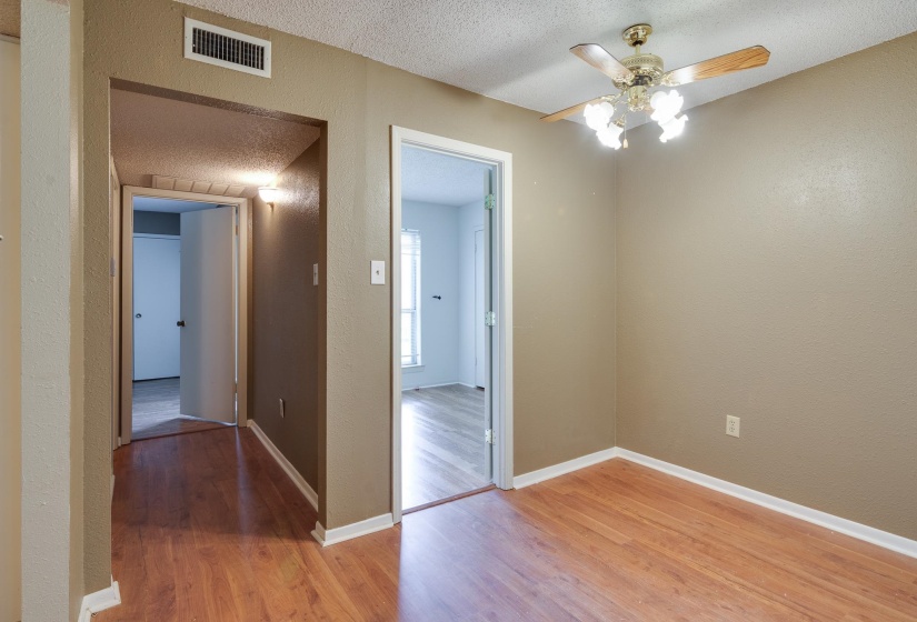 6695 WHISPERING OAK PL, Memphis, Tennessee 38120, 2 Bedroom Bedrooms, 5 Room Rooms,1 BathroomBathrooms,Rental Properties,For Sale,WHISPERING OAK,0,10225413