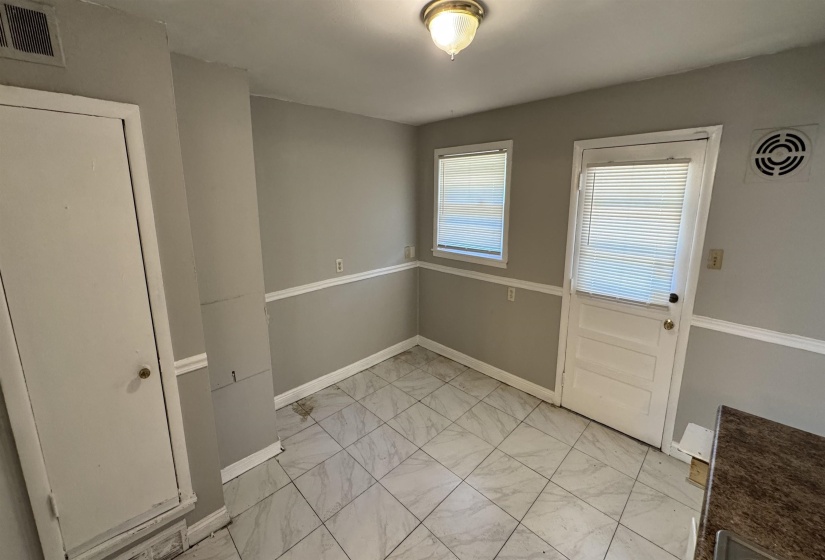 4956 DURBIN AVE, Memphis, Tennessee 38122, 3 Bedroom Bedrooms, 5 Room Rooms,1 BathroomBathrooms,Rental Properties,For Sale,DURBIN,0,10225432