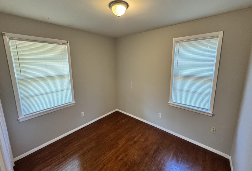 4956 DURBIN AVE, Memphis, Tennessee 38122, 3 Bedroom Bedrooms, 5 Room Rooms,1 BathroomBathrooms,Rental Properties,For Sale,DURBIN,0,10225432