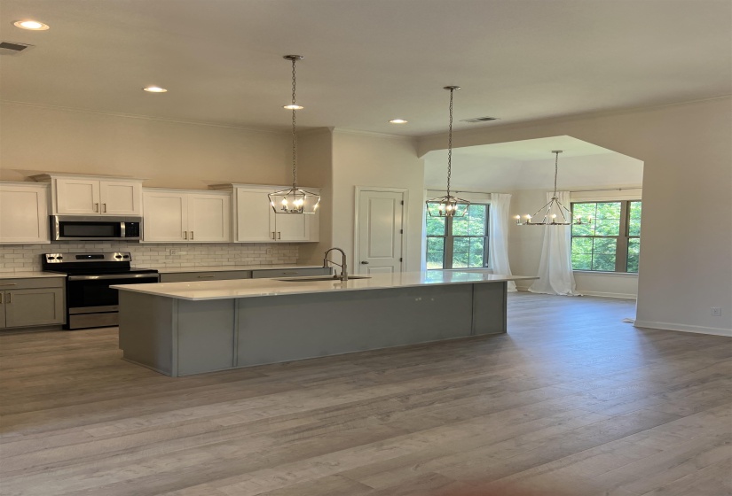 9746 WOODLAND FOX LN, Cordova, Tennessee 38018, 4 Bedrooms Bedrooms, 9 Rooms Rooms,3.1 BathroomsBathrooms,Rental Properties,For Sale,WOODLAND FOX,10225434