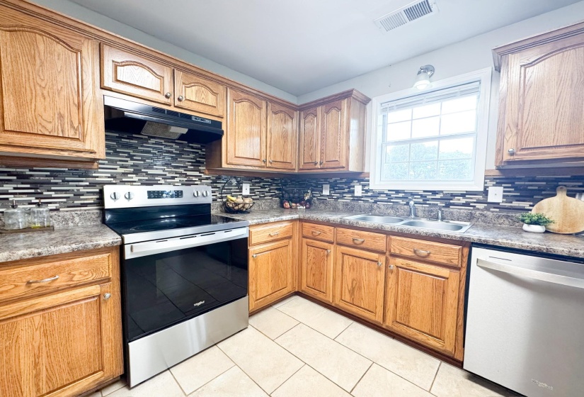 4776 CAMPGROUND RD, Munford, Tennessee 38058, 4 Bedroom Bedrooms, 8 Room Rooms,2 BathroomBathrooms,Residential,For Sale,CAMPGROUND,0,10222977