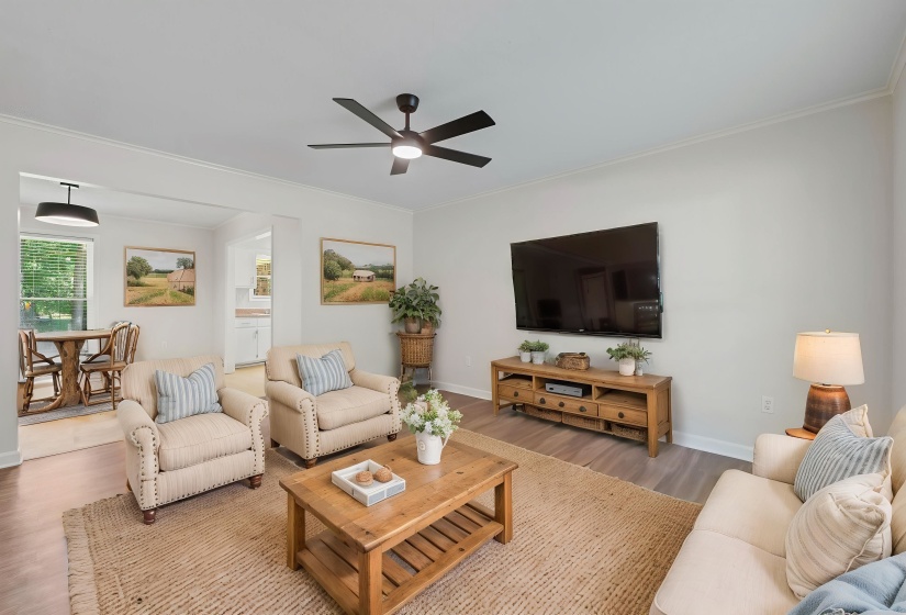 1019 GREENCLIFF RD, Collierville, Tennessee 38017, 3 Bedroom Bedrooms, 6 Room Rooms,1.1 BathroomBathrooms,Residential,For Sale,GREENCLIFF,0,10225224