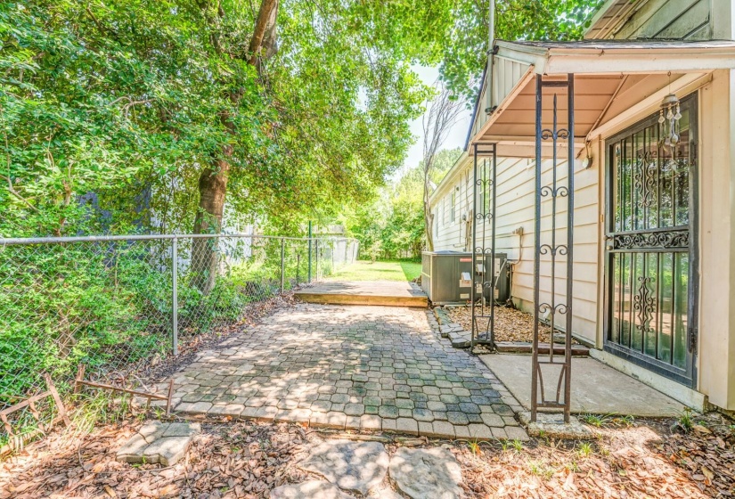 77 HUMES ST, Memphis, Tennessee 38111, 3 Bedroom Bedrooms, 7 Room Rooms,1 BathroomBathrooms,Residential,For Sale,HUMES,0,10225420
