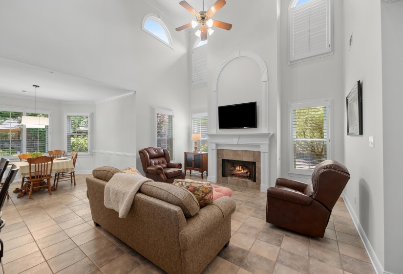 9445 GROVE TRAIL LN, Germantown, Tennessee 38139, 4 Bedroom Bedrooms, 9 Room Rooms,3.1 BathroomBathrooms,Residential,For Sale,GROVE TRAIL,0,10225431