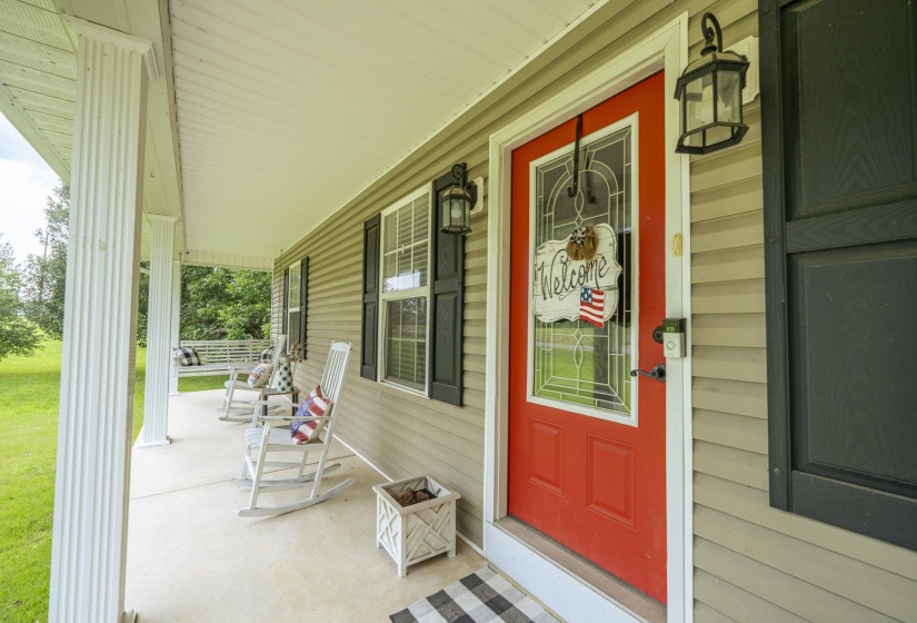 240 ROSEWOOD DR, Savannah, Tennessee 38372, 3 Bedrooms Bedrooms, 5 Rooms Rooms,2 BathroomsBathrooms,Residential,For Sale,ROSEWOOD,10225442