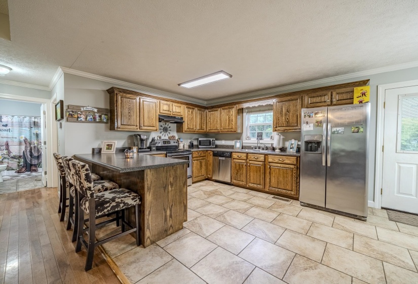 240 ROSEWOOD DR, Savannah, Tennessee 38372, 3 Bedrooms Bedrooms, 5 Rooms Rooms,2 BathroomsBathrooms,Residential,For Sale,ROSEWOOD,10225442