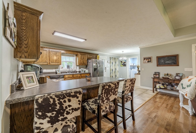 240 ROSEWOOD DR, Savannah, Tennessee 38372, 3 Bedrooms Bedrooms, 5 Rooms Rooms,2 BathroomsBathrooms,Residential,For Sale,ROSEWOOD,10225442