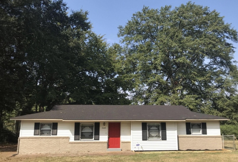 5025 BERTA RD, Memphis, Tennessee 38109, 3 Bedroom Bedrooms, 7 Room Rooms,1 BathroomBathrooms,Residential,For Sale,BERTA,0,10225452