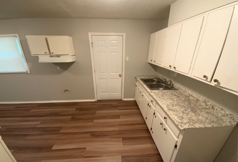 5025 BERTA RD, Memphis, Tennessee 38109, 3 Bedroom Bedrooms, 7 Room Rooms,1 BathroomBathrooms,Residential,For Sale,BERTA,0,10225452