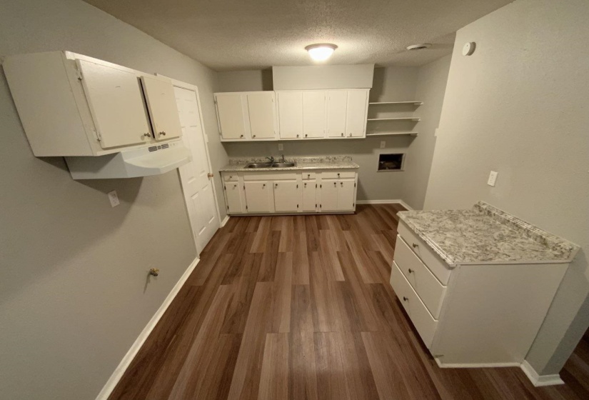 5025 BERTA RD, Memphis, Tennessee 38109, 3 Bedroom Bedrooms, 7 Room Rooms,1 BathroomBathrooms,Residential,For Sale,BERTA,0,10225452
