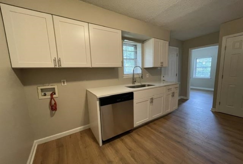 1008 WILLETT ST, Memphis, Tennessee 38114, 4 Bedroom Bedrooms, 6 Room Rooms,1 BathroomBathrooms,Residential,For Sale,WILLETT,0,10225455