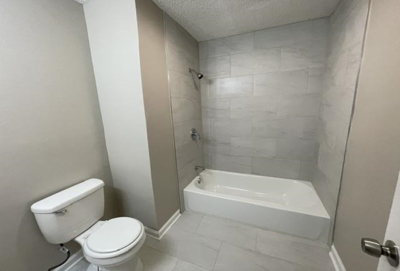 1008 WILLETT ST, Memphis, Tennessee 38114, 4 Bedroom Bedrooms, 6 Room Rooms,1 BathroomBathrooms,Residential,For Sale,WILLETT,0,10225455