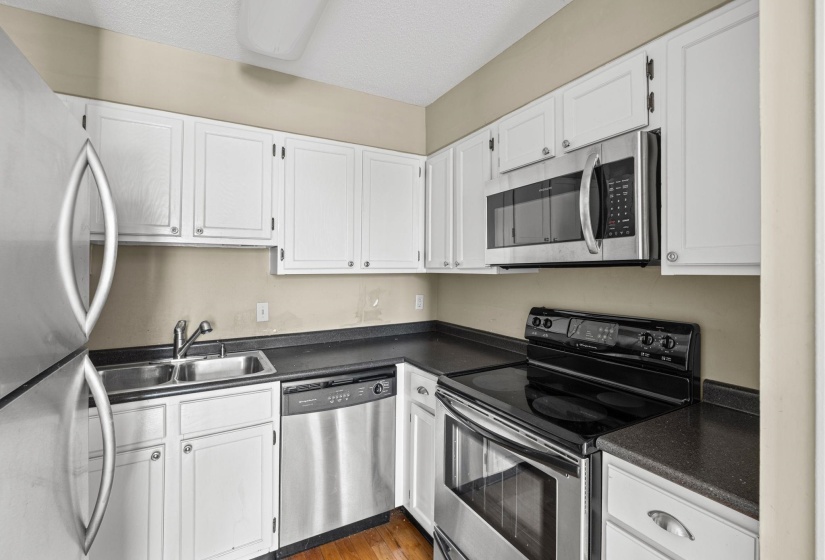 109 MAIN ST, Memphis, Tennessee 38103, 2 Bedroom Bedrooms, 4 Room Rooms,2 BathroomBathrooms,Residential,For Sale,MAIN,0,10225459