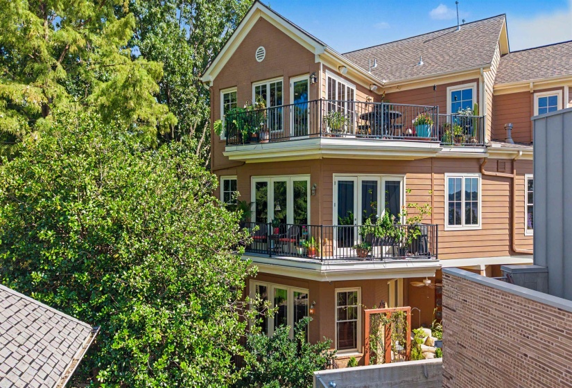 511 MONTEIGNE BLVD, Memphis, Tennessee 38103, 4 Bedroom Bedrooms, 12 Room Rooms,4.1 BathroomBathrooms,Residential,For Sale,MONTEIGNE,0,10225460