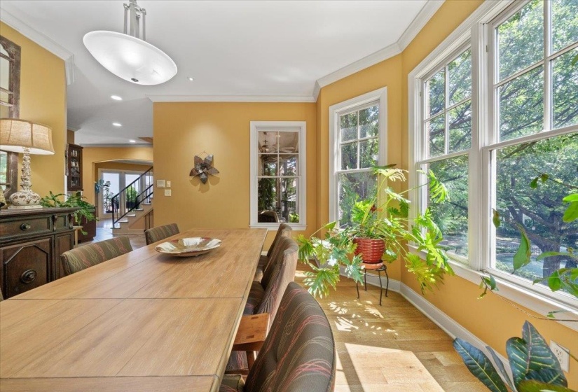 511 MONTEIGNE BLVD, Memphis, Tennessee 38103, 4 Bedroom Bedrooms, 12 Room Rooms,4.1 BathroomBathrooms,Residential,For Sale,MONTEIGNE,0,10225460