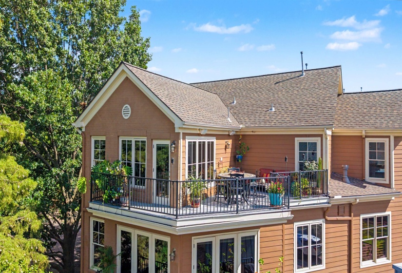 511 MONTEIGNE BLVD, Memphis, Tennessee 38103, 4 Bedroom Bedrooms, 12 Room Rooms,4.1 BathroomBathrooms,Residential,For Sale,MONTEIGNE,0,10225460