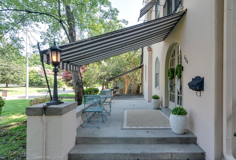 664 MCLEAN BLVD, Memphis, Tennessee 38104, 3 Bedrooms Bedrooms, 7 Rooms Rooms,1.1 BathroomsBathrooms,Residential,For Sale,MCLEAN,10225477