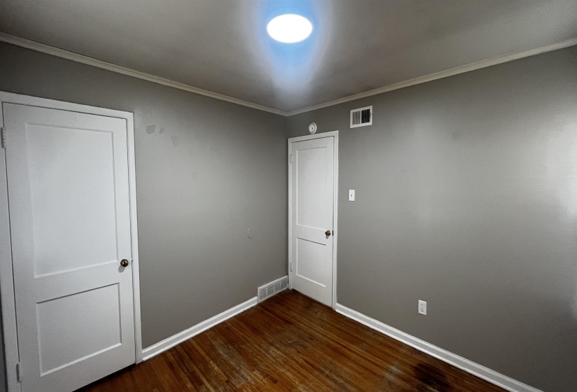 4667 VIOLET AVE, Memphis, Tennessee 38122, 3 Bedrooms Bedrooms, 5 Rooms Rooms,1 BathroomBathrooms,Rental Properties,For Sale,VIOLET,10225486