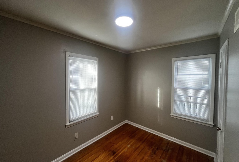 4667 VIOLET AVE, Memphis, Tennessee 38122, 3 Bedrooms Bedrooms, 5 Rooms Rooms,1 BathroomBathrooms,Rental Properties,For Sale,VIOLET,10225486