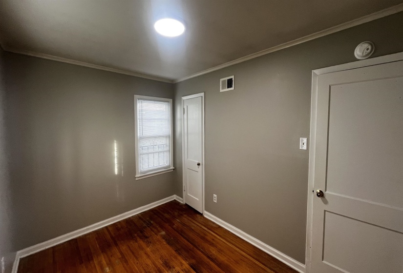 4667 VIOLET AVE, Memphis, Tennessee 38122, 3 Bedrooms Bedrooms, 5 Rooms Rooms,1 BathroomBathrooms,Rental Properties,For Sale,VIOLET,10225486
