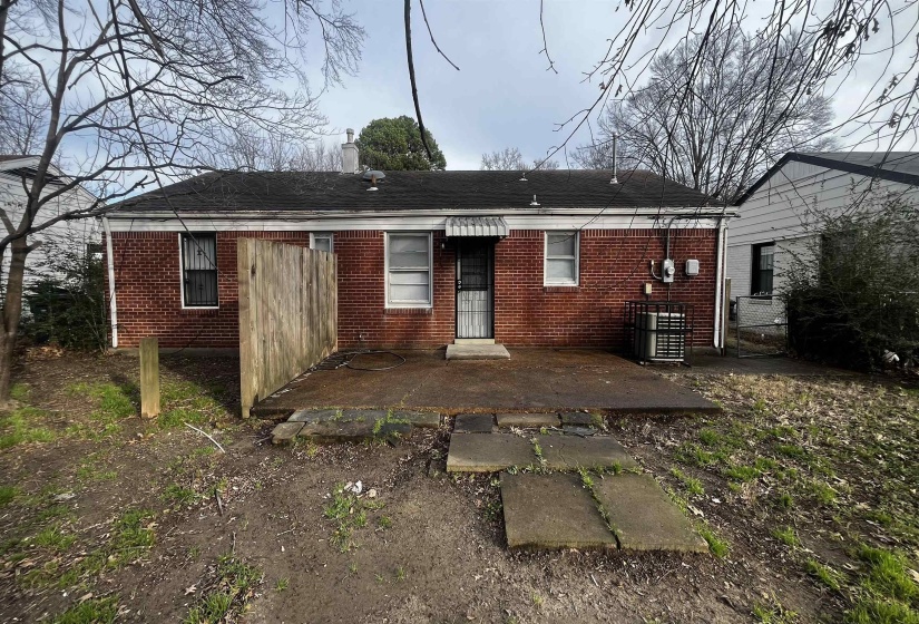 4667 VIOLET AVE, Memphis, Tennessee 38122, 3 Bedrooms Bedrooms, 5 Rooms Rooms,1 BathroomBathrooms,Rental Properties,For Sale,VIOLET,10225486
