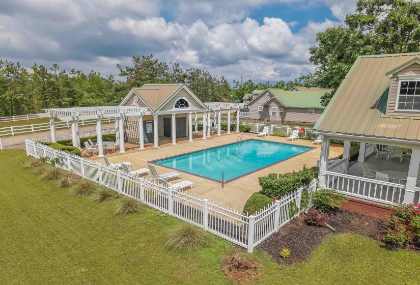 2 EVERETT EASEMENT DR, Iuka, Mississippi 38852-6447, 3 Bedroom Bedrooms, 12 Room Rooms,3.1 BathroomBathrooms,Residential,For Sale,EVERETT EASEMENT,0,10222200