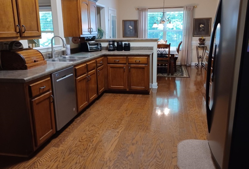 8268 BARTLETT GAP DR, Bartlett, Tennessee 38133, 4 Bedrooms Bedrooms, 7 Rooms Rooms,2 BathroomsBathrooms,Residential,For Sale,BARTLETT GAP,10225482