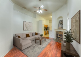 2715 BENDING ELM DR, Memphis, Tennessee 38016, 3 Bedrooms Bedrooms, 6 Rooms Rooms,2 BathroomsBathrooms,Residential,For Sale,BENDING ELM,10225495