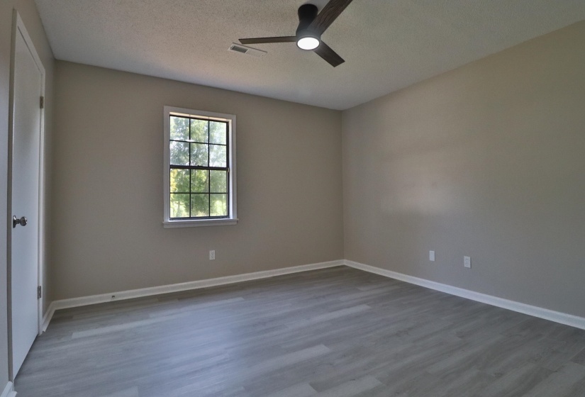 80 LONG HOLE RD, Ripley, Tennessee 38063, 3 Bedrooms Bedrooms, 6 Rooms Rooms,1 BathroomBathrooms,Residential,For Sale,LONG HOLE,10225497