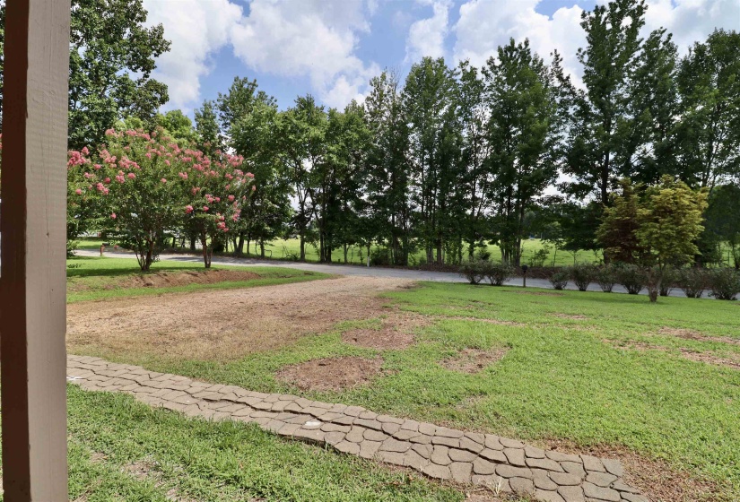 80 LONG HOLE RD, Ripley, Tennessee 38063, 3 Bedrooms Bedrooms, 6 Rooms Rooms,1 BathroomBathrooms,Residential,For Sale,LONG HOLE,10225497