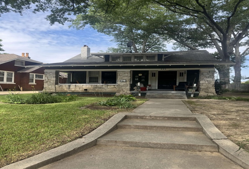 445 GARLAND ST, Memphis, Tennessee 38104, 2 Bedroom Bedrooms, 6 Room Rooms,1 BathroomBathrooms,Rental Properties,For Sale,GARLAND,0,10221884