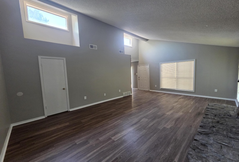 6369 GOLDEN PARK DR, Memphis, Tennessee 38141-7170, 3 Bedrooms Bedrooms, 7 Rooms Rooms,2 BathroomsBathrooms,Rental Properties,For Sale,GOLDEN PARK,10225509