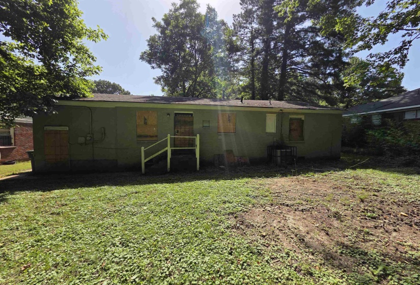 3545 DEBBY DR, Memphis, Tennessee 38127-5834, 3 Bedroom Bedrooms, 6 Room Rooms,1 BathroomBathrooms,Rental Properties,For Sale,DEBBY,0,10225514